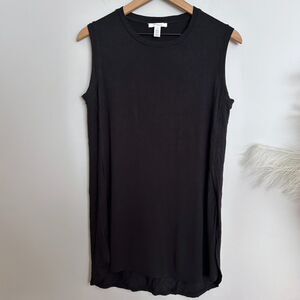 Daily Ritual Black Side Slit Tank